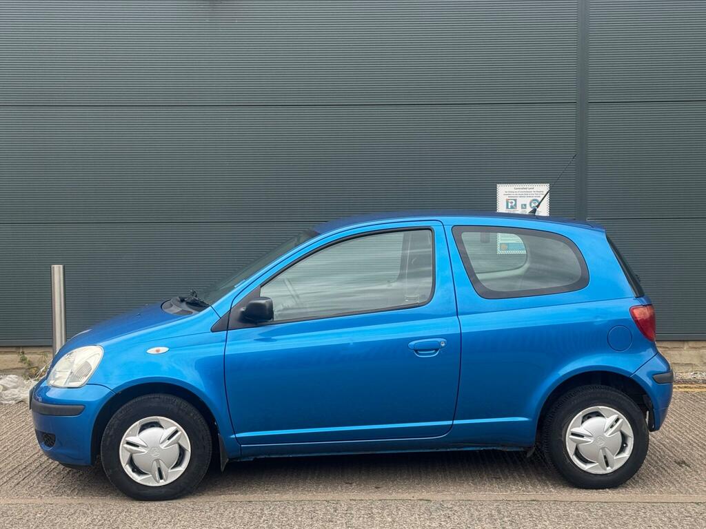 Toyota Yaris T2 Blue #2