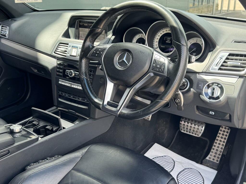 Mercedes-Benz E Class Red #34