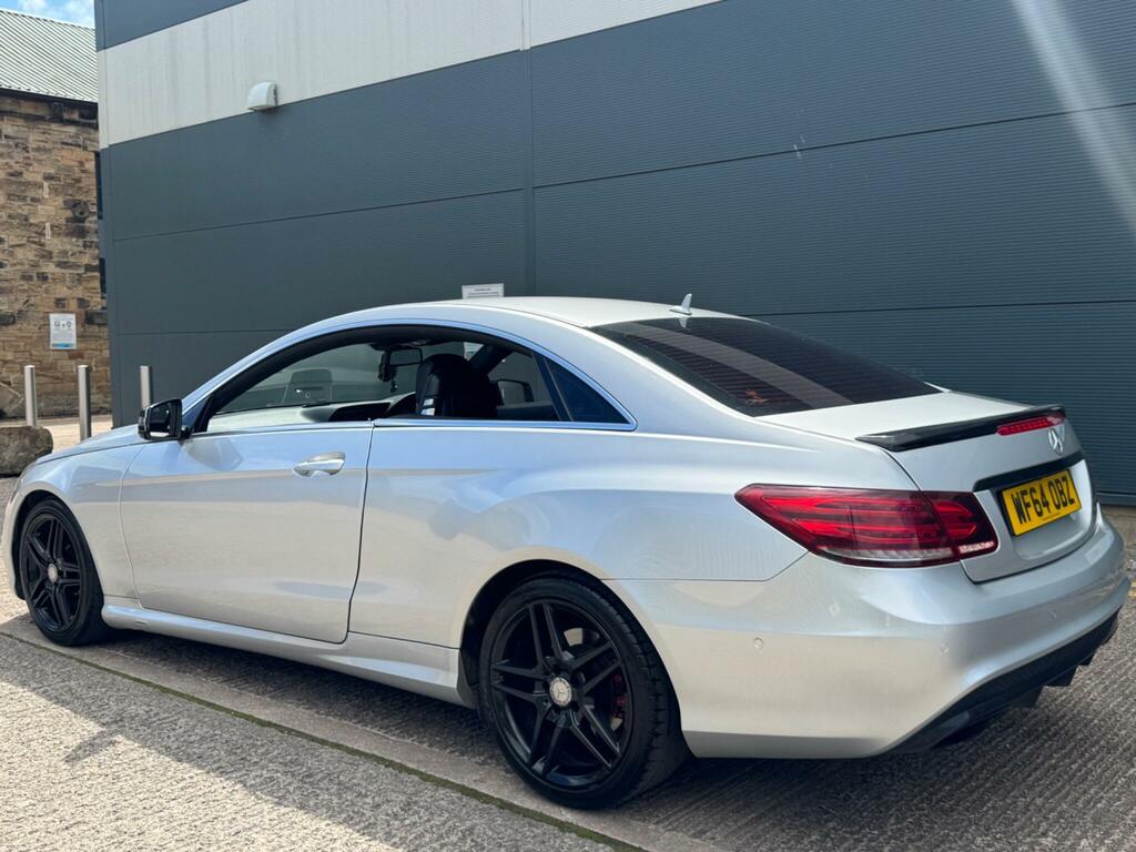 Mercedes-Benz E Class Red #14