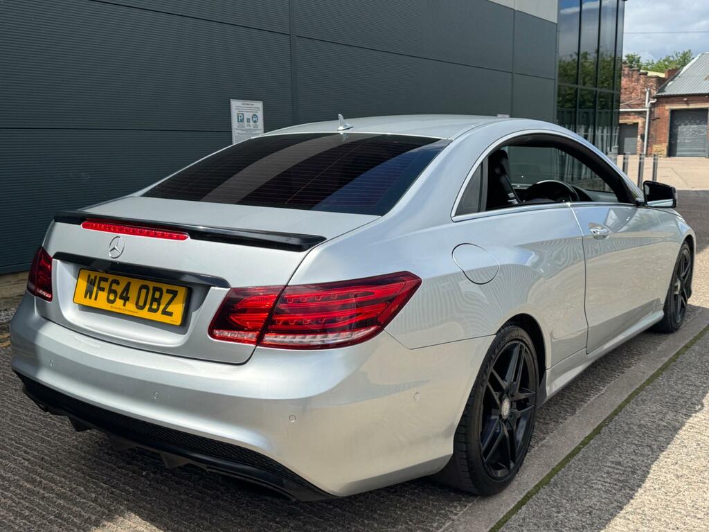 Mercedes-Benz E Class Red #29