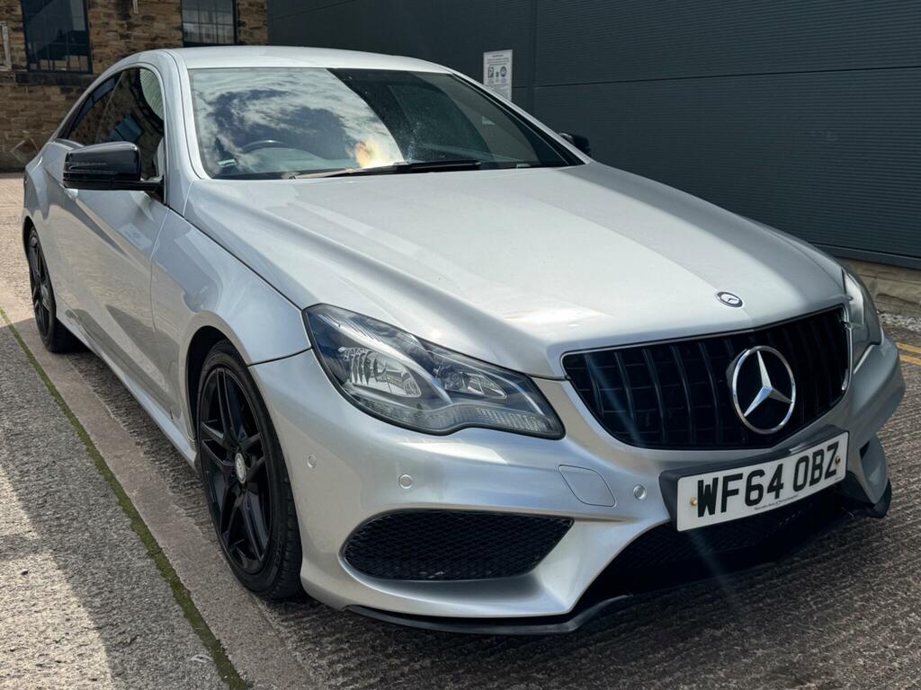 Mercedes-Benz E Class Red #19