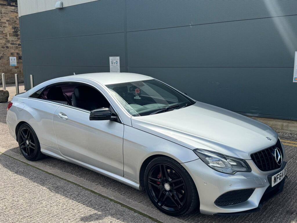 Mercedes-Benz E Class Red #16