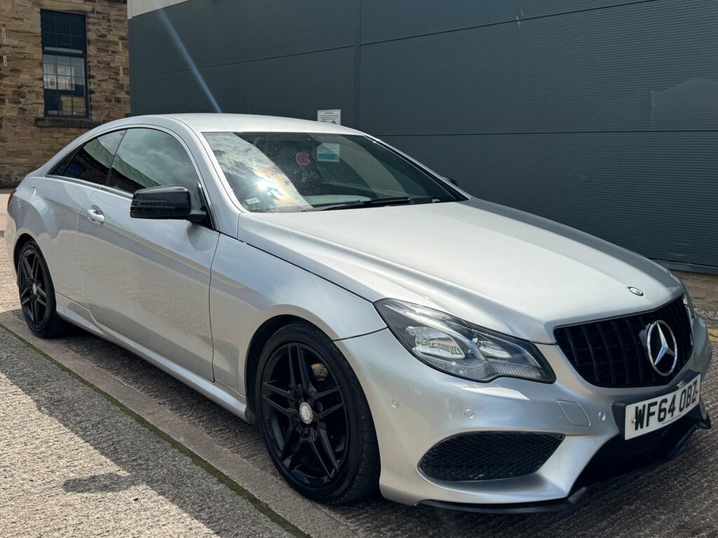 Mercedes-Benz E Class Red #18