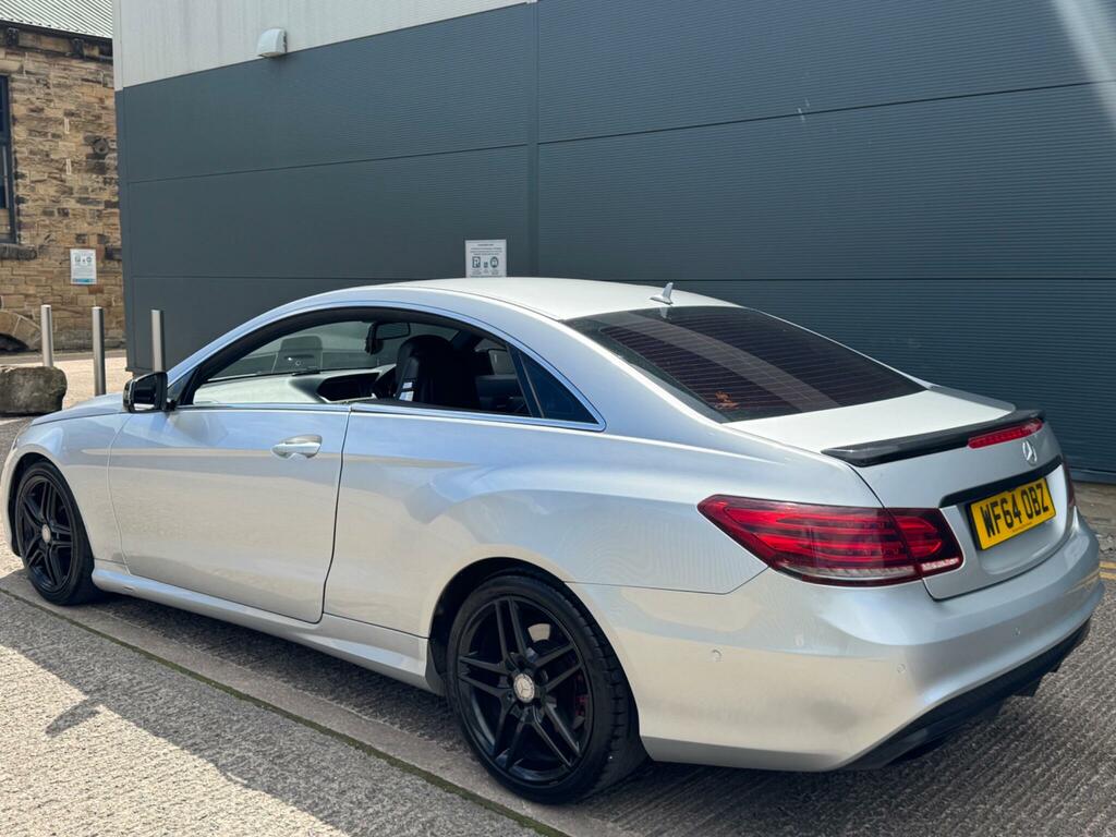 Mercedes-Benz E Class Red #10