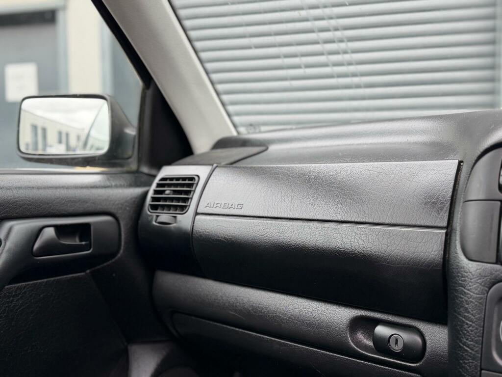 Volkswagen Golf Gti 8V 1997 Red #25