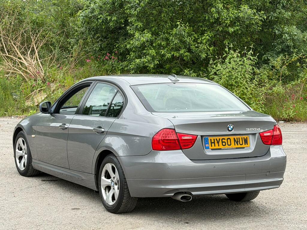 BMW 3 Series 320I Se Highline Black #10