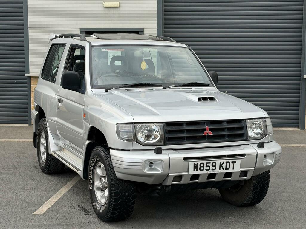 Mitsubishi Shogun Glx Silver #3