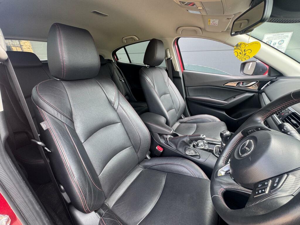 Mazda 3 2.0 Se White 1 Owner Low Tax Satnav Bluetoo White #15