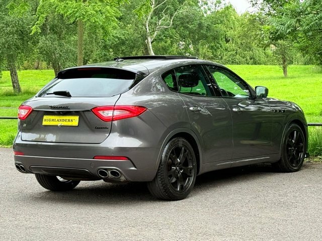 Maserati Levante 2017 3.0D V6 Black Pack Panoramic Roof Sat Nav 360 RK67VZU Grey #4