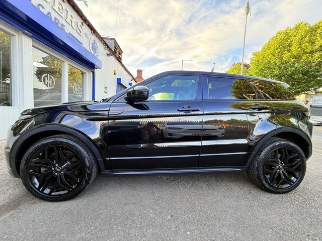 Land Rover Range Rover Evoque 2017 2.0 Sd4 Hse Dynamic Panoramic Roof Tv 360 Cam Black #4