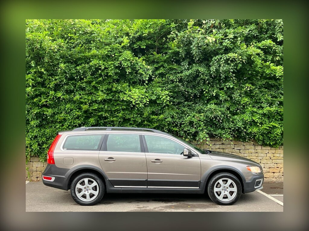 Volvo XC70 2.4 D5 Se Geartronic Awd Euro 5  #2