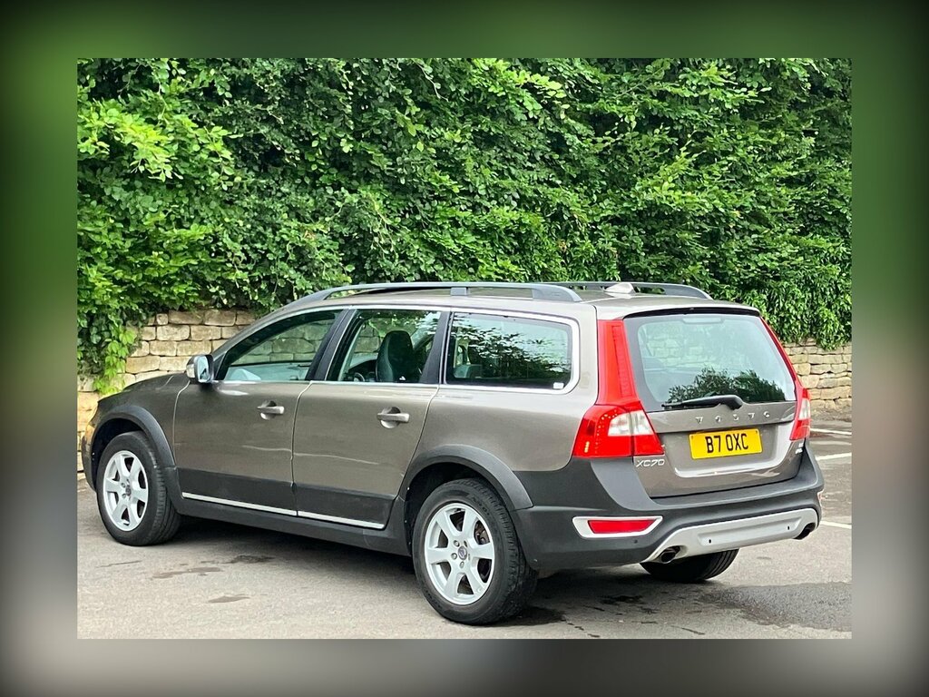Volvo XC70 2.4 D5 Se Grey #11