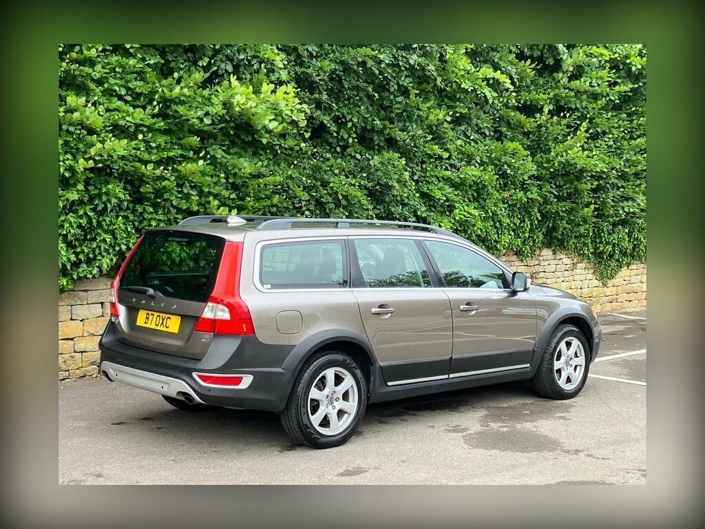 Volvo XC70 2.4 D5 Se Grey #7