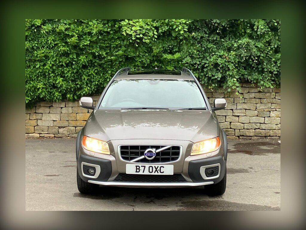 Volvo XC70 2.4 D5 Se Grey #8