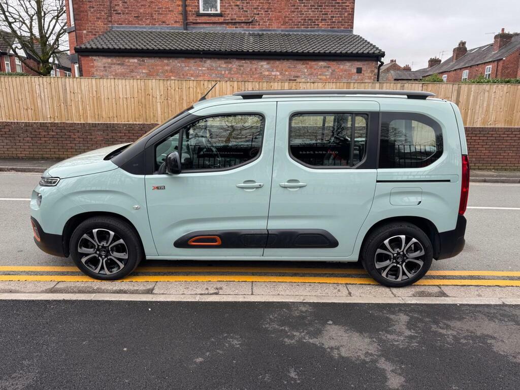 Citroen Berlingo 1.2 Puretech Flair M Mpv Euro 6 S S Green #3