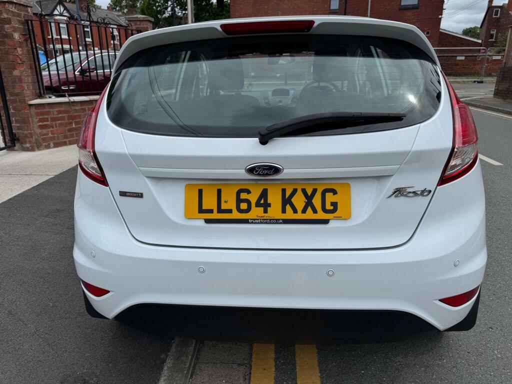 Ford Fiesta 1.0T Ecoboost Zetec Powershift Euro 5 White #4