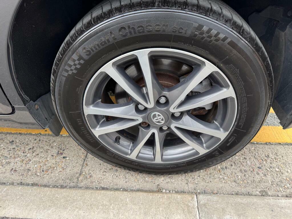 Toyota Verso Verso Icon D-4d Grey #16