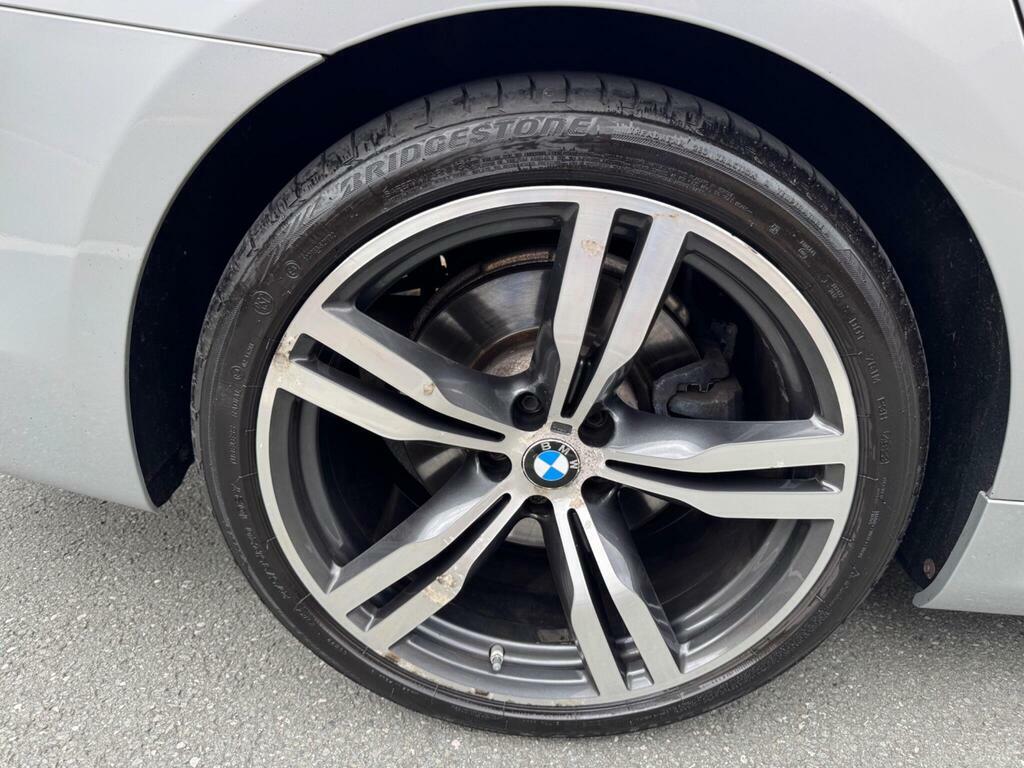 BMW 7 Series 730D M Sport White #23