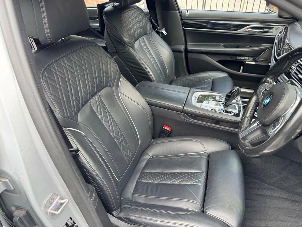 BMW 7 Series 730D M Sport White #9