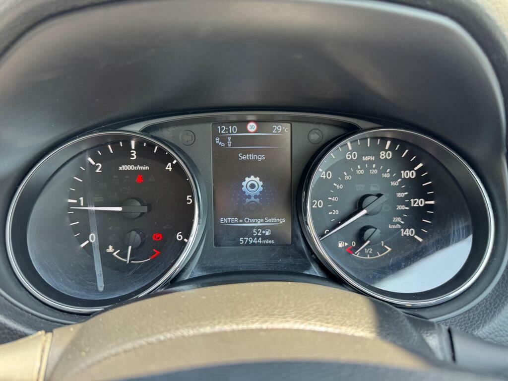 Nissan Qashqai 1.2 Tekna Dig-t Grey #21