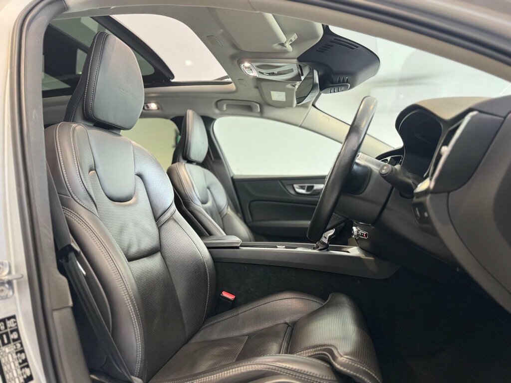 Volvo V60 2.0 D4 Inscription Pro Euro 6 Ss Silver #3
