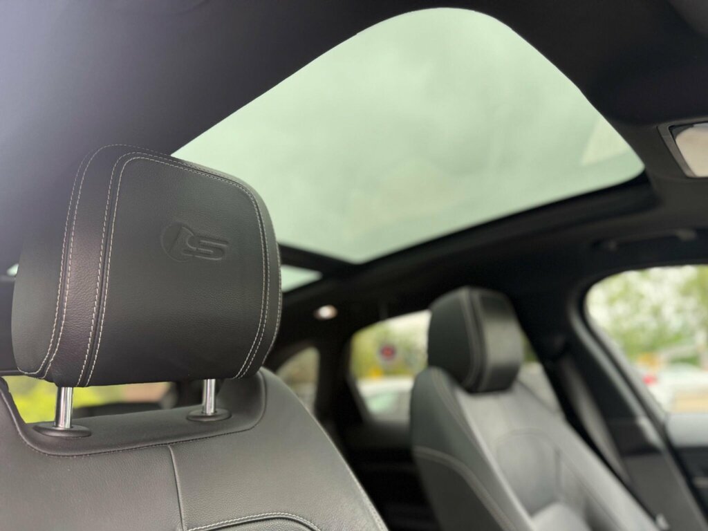 Jaguar F-Pace 3.0 D300 V6 S Awd Euro 6 Ss Black #2