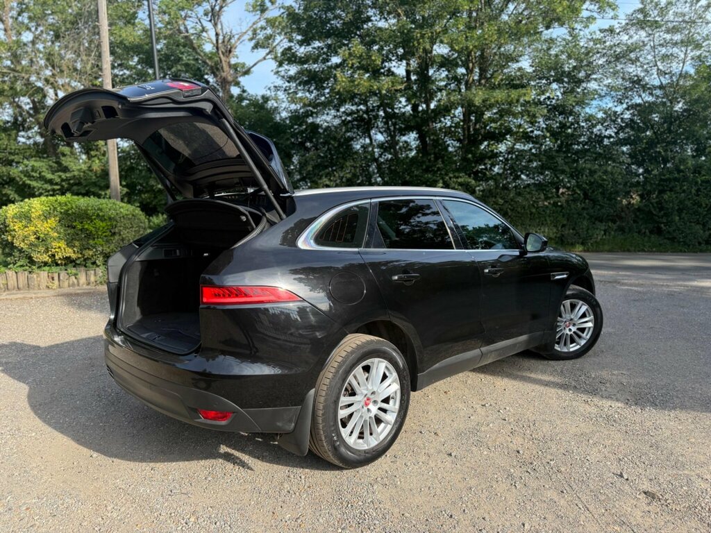 Jaguar F-Pace 2.0 D180 Portfolio Awd Euro 6 Ss OE67ZFM Black #3