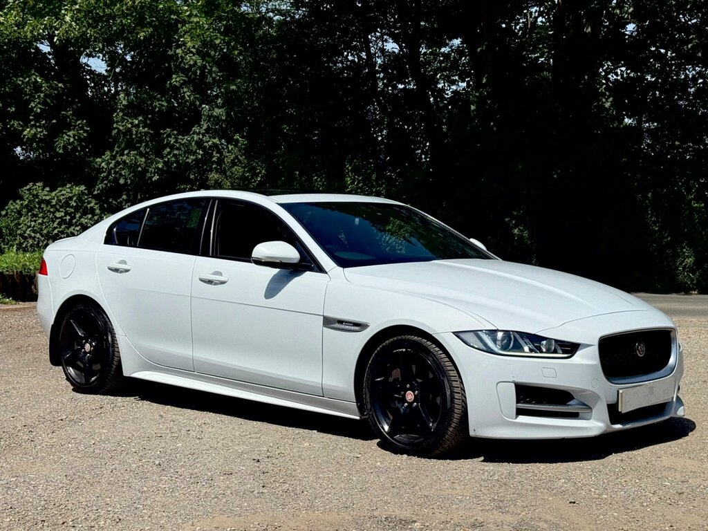Jaguar XE 2.0 Gtdi R-sport Euro 6 Ss White #5