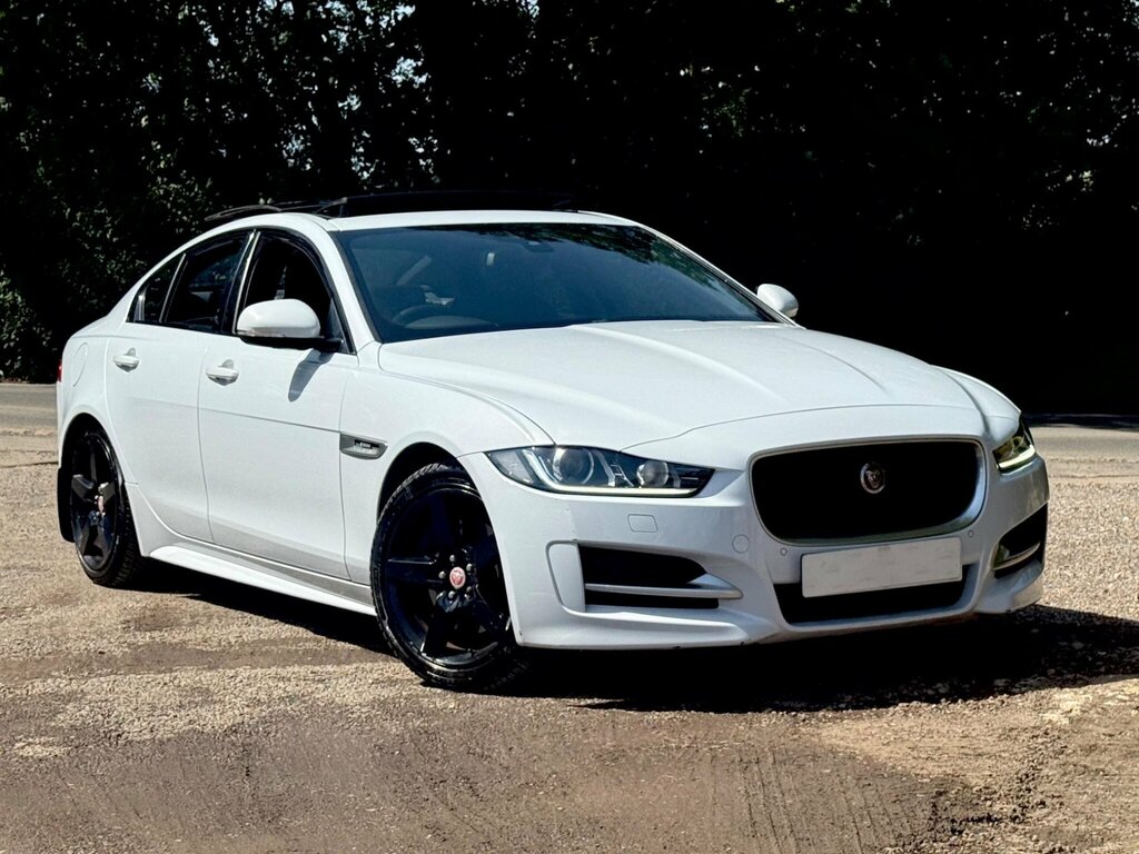 Jaguar XE 2.0 Gtdi R-sport Euro 6 Ss White