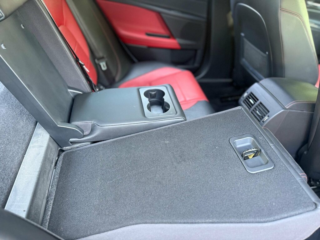 Jaguar XE Prestige Grey #61