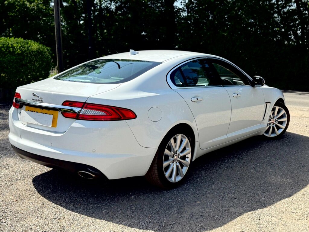 Jaguar XF 2.2D Portfolio Euro 5 Ss White #6