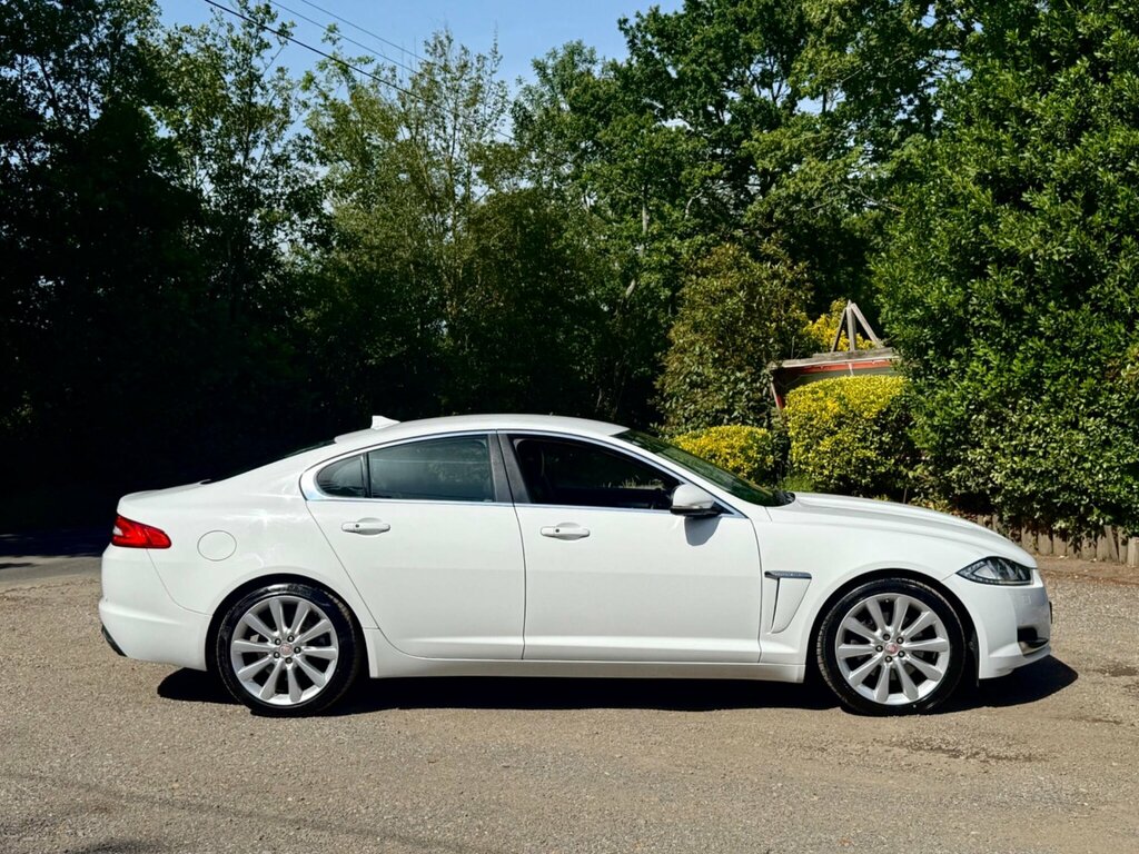 Jaguar XF 2.2D Portfolio Euro 5 Ss White #5