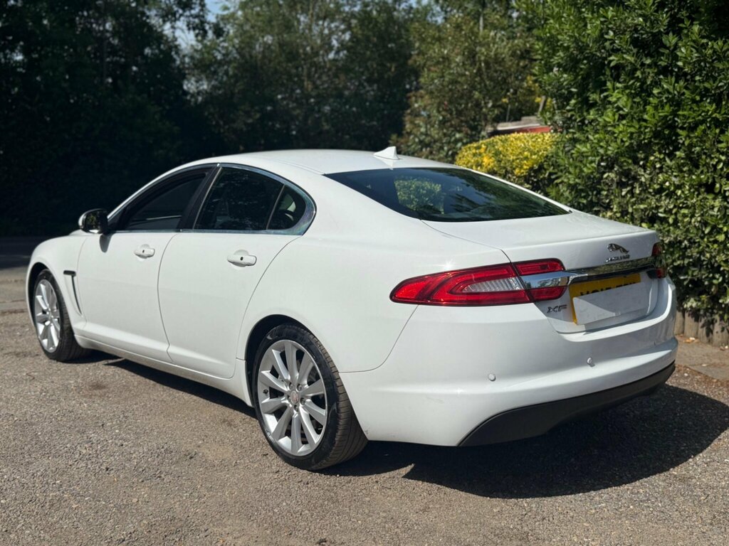 Jaguar XF 2.2D 163 Portfolio Blue #11
