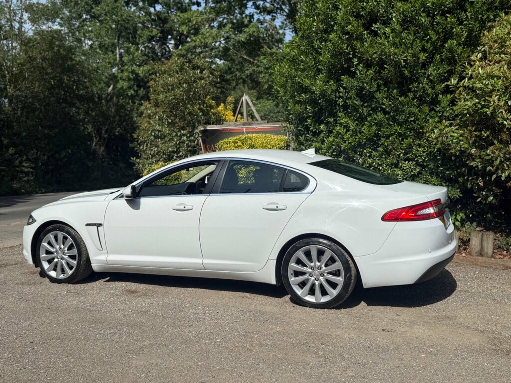 Jaguar XF 2.2D 163 Portfolio Blue #12