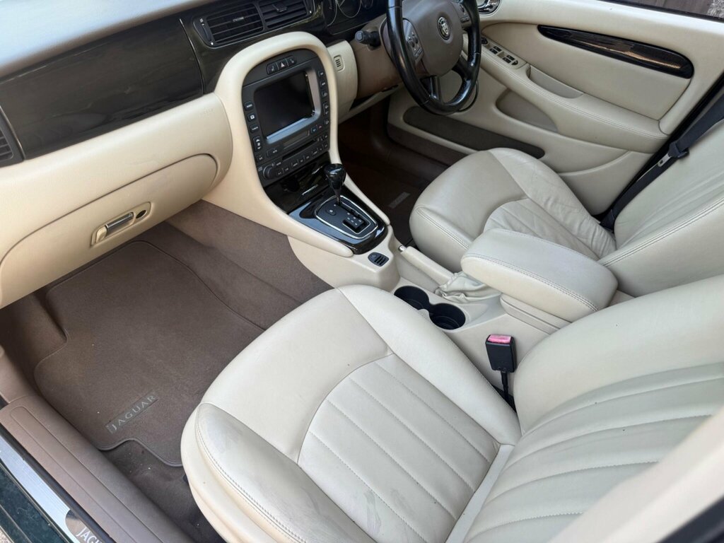 Jaguar X-Type 2.2D Sovereign Black #58