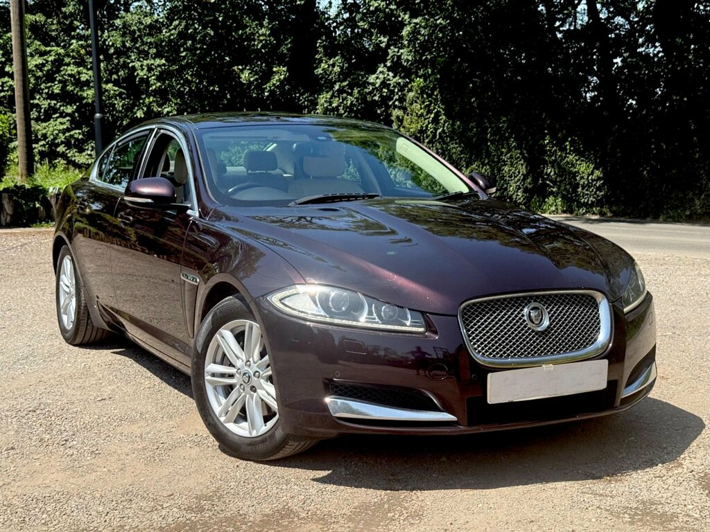 Jaguar XF 2.2D Luxury Euro 5 Ss Red