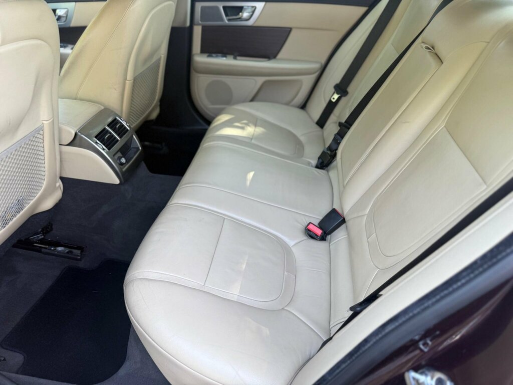 Jaguar XF 2.2D Sport Blue #52