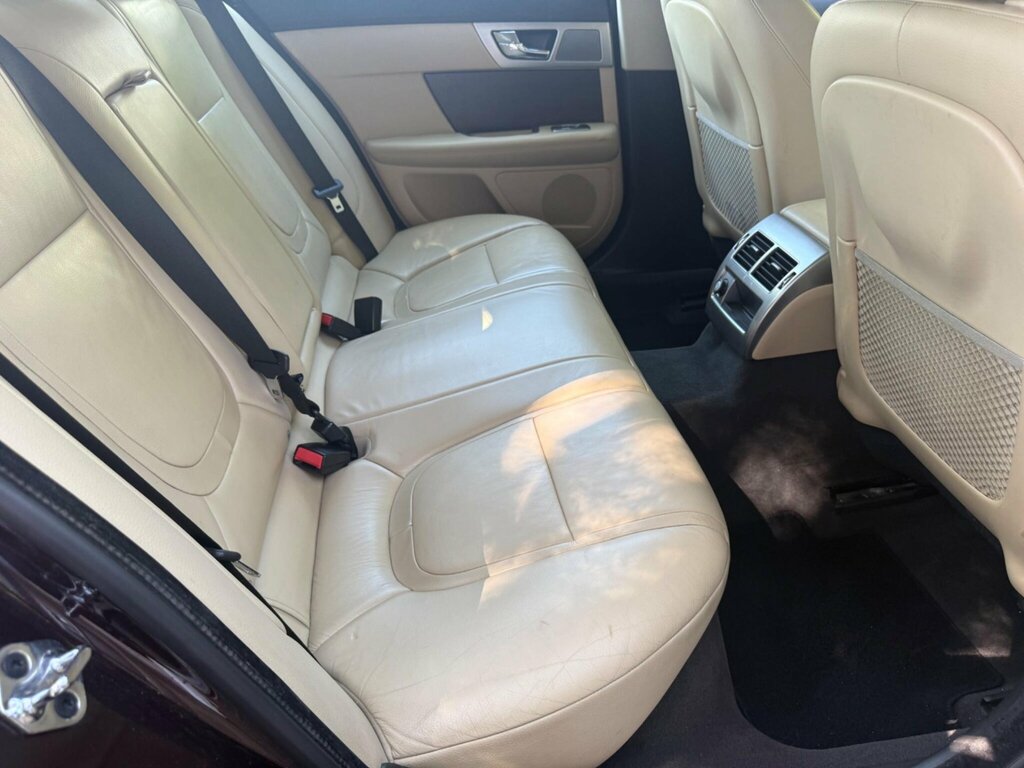 Jaguar XF 2.2D Sport Blue #46