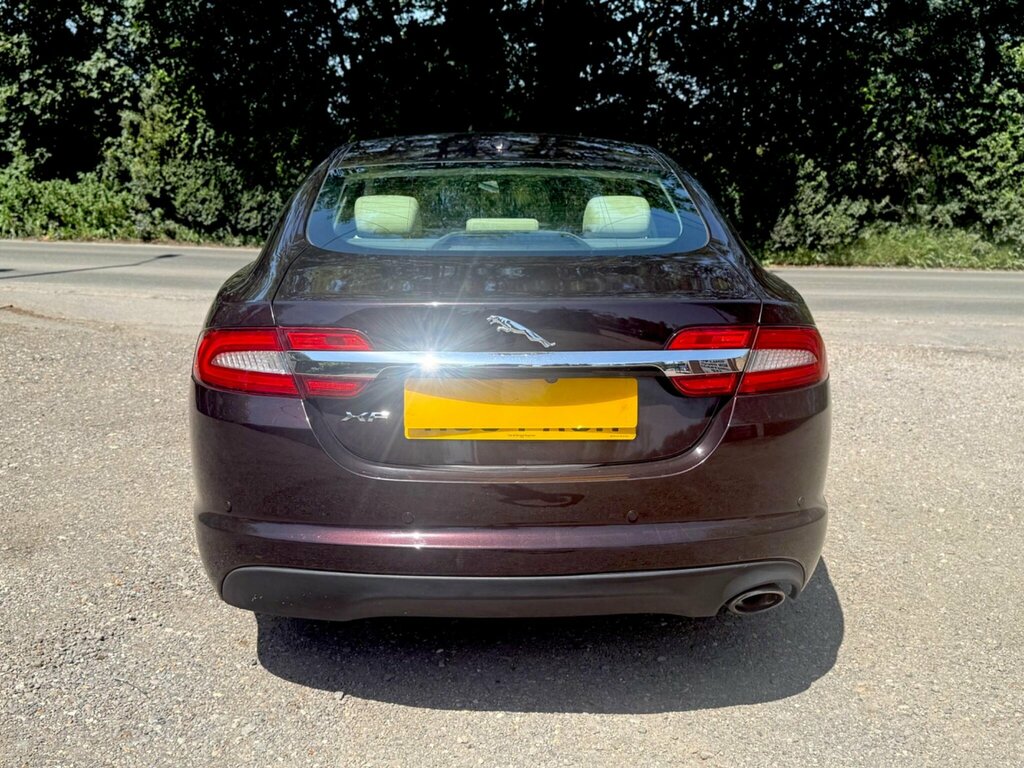 Jaguar XF 2.2D Sport Blue #10