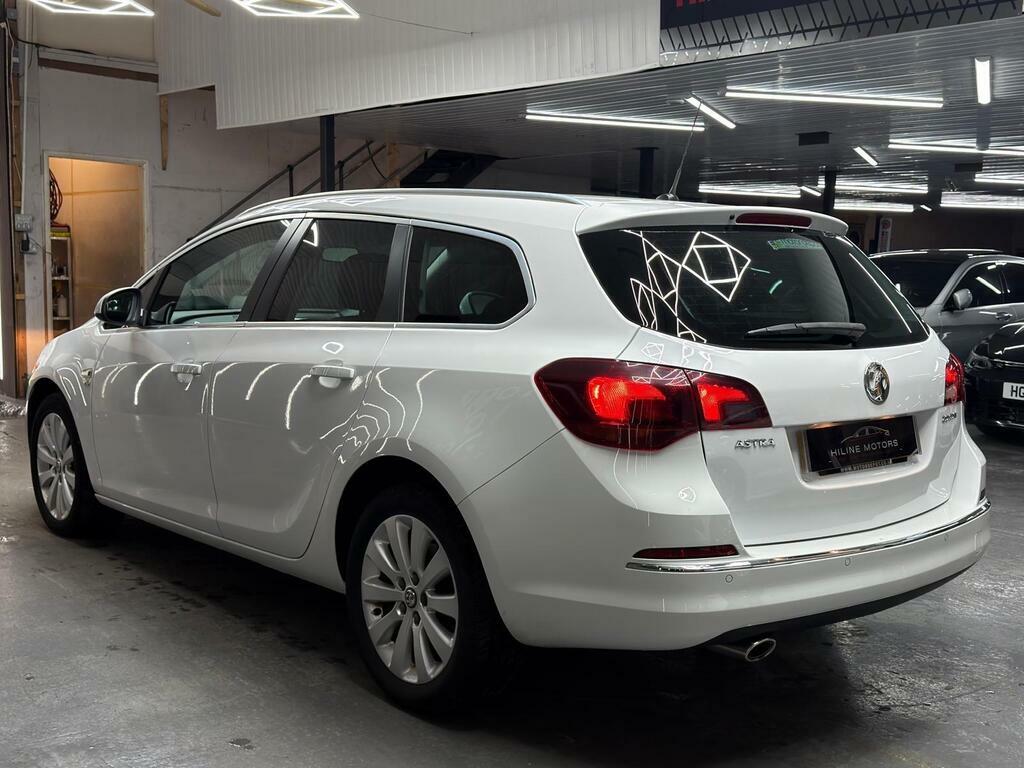 Vauxhall Astra 2.0 Cdti Elite Sports Tourer Euro 5 S S White #4