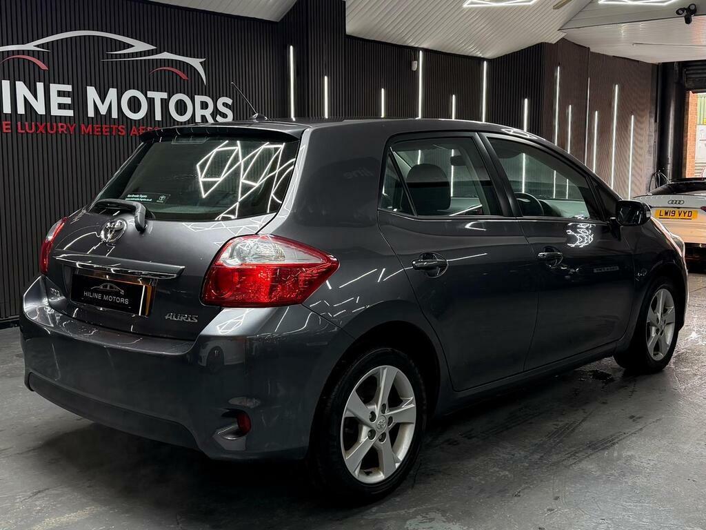 Toyota Auris 1.6 V-matic Tr Grey #6