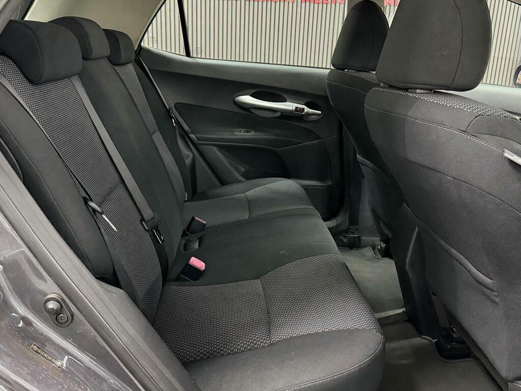 Toyota Auris Hatchback 1.6 Tr Multimode 201010 Blue #18