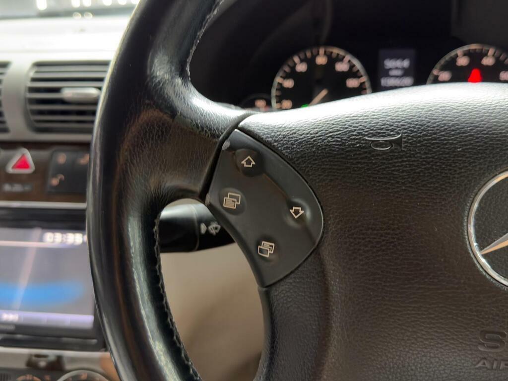 Mercedes-Benz C Class Saloon 1.8 C180 Kompressor Avantgarde Se 2005 Silver #22