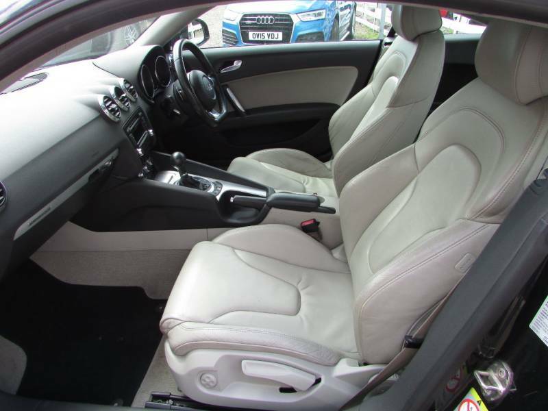 Audi TT 2.0T Fsi S Tronic Black #5