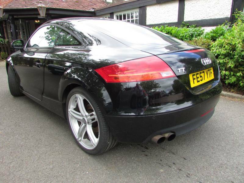 Audi TT 2.0T Fsi S Tronic Black #4