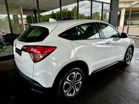 Honda Hr-V  Black #15