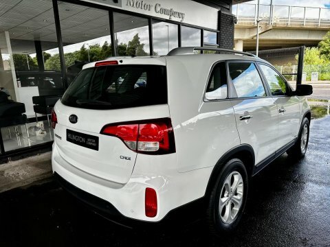 Kia Sorento Suv Silver #10