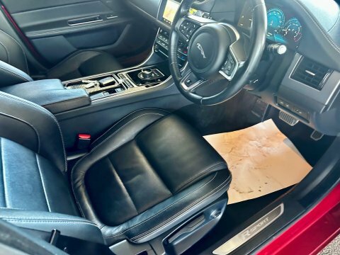 Jaguar XF 2.0D 240 Portfolio Awd Blue #29