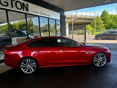 Jaguar XF 2.0D 240 Portfolio Awd Blue #25