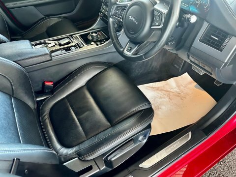 Jaguar XF 2.0D 240 Portfolio Awd Blue #31